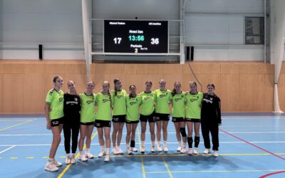 Dorostenky vezou dva body z Paskova